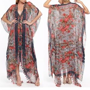 Aratta Travel in Style Kimono NWT